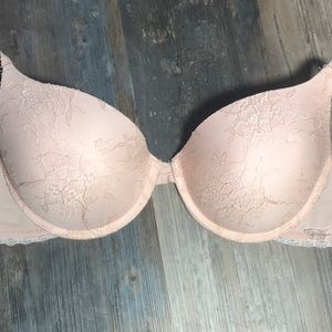 Jessica Simpson blush lace push up bra